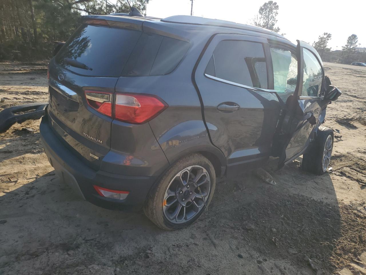 2020 Ford EcoSport VIN MAJ3S2KE9LC370514 Copart auction photo, front end / side damage thumbnail 3