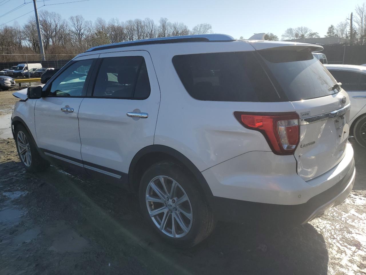 2017 Ford Explorer VIN 1FM5K8F89HGC60276 Copart auction photo, front end damage thumbnail 2
