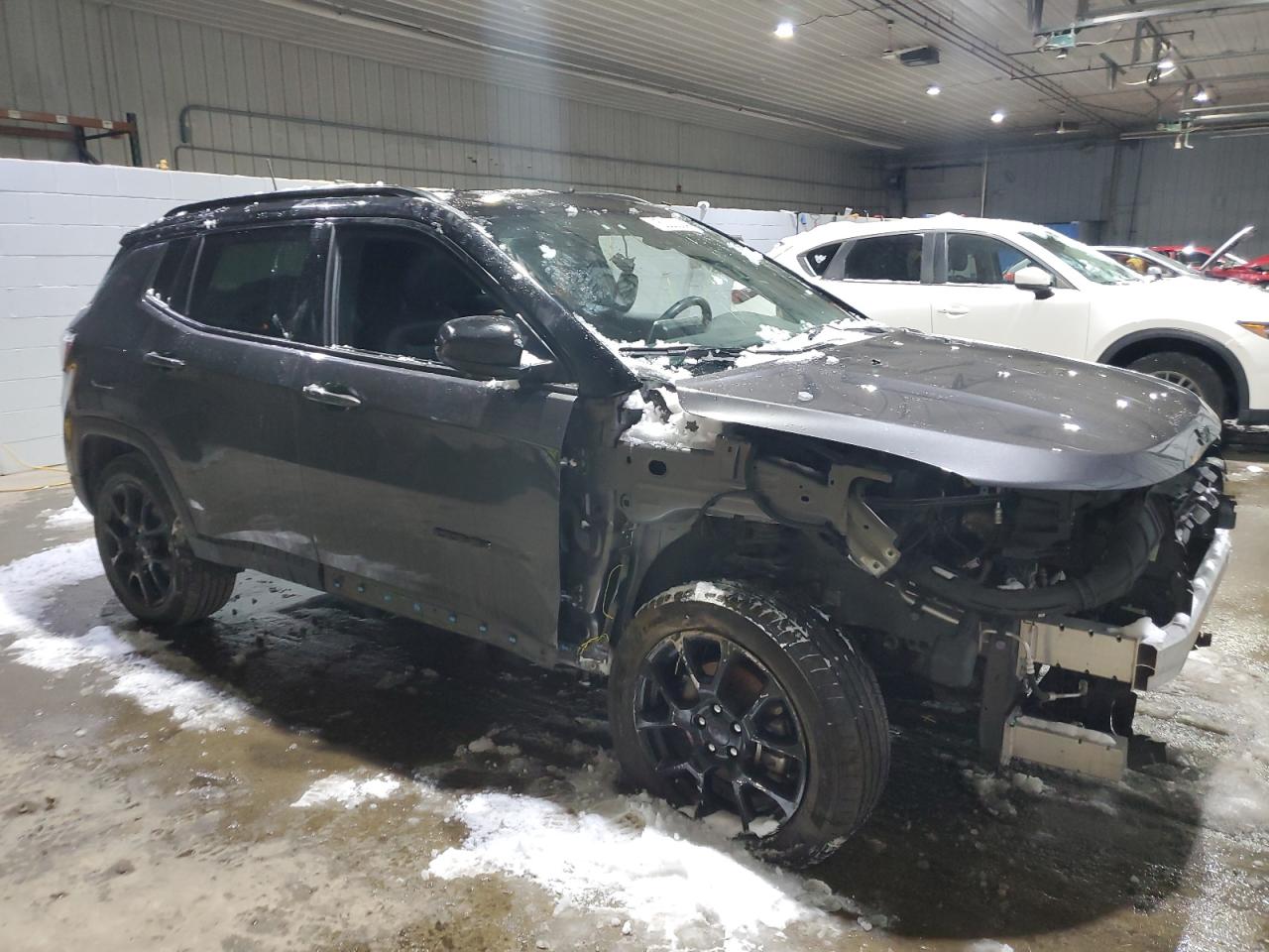 2022 Jeep Compass VIN 3C4NJDBBXNT171454 Copart auction photo, front end damage thumbnail 4
