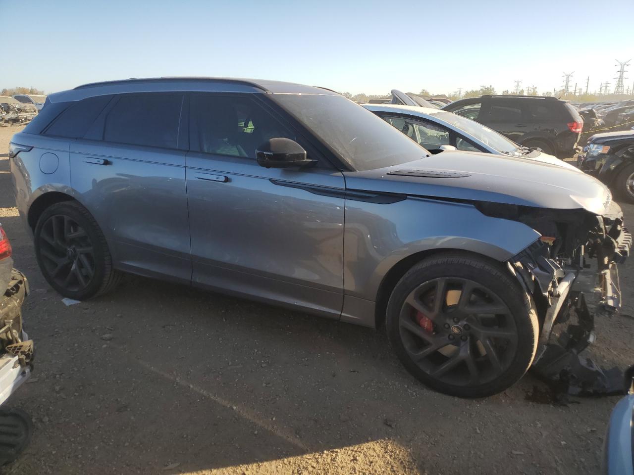 2020 Land Rover Range Rover VIN SALYU2EE8LA288168 Copart auction photo, front end damage thumbnail 4