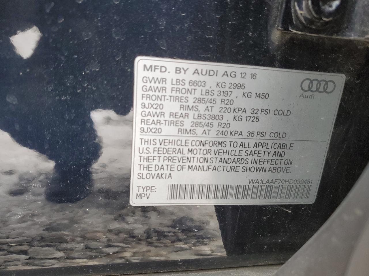 2017 Audi Q7 VIN WA1LAAF70HD039481 Copart auction photo, normal wear damage thumbnail 13