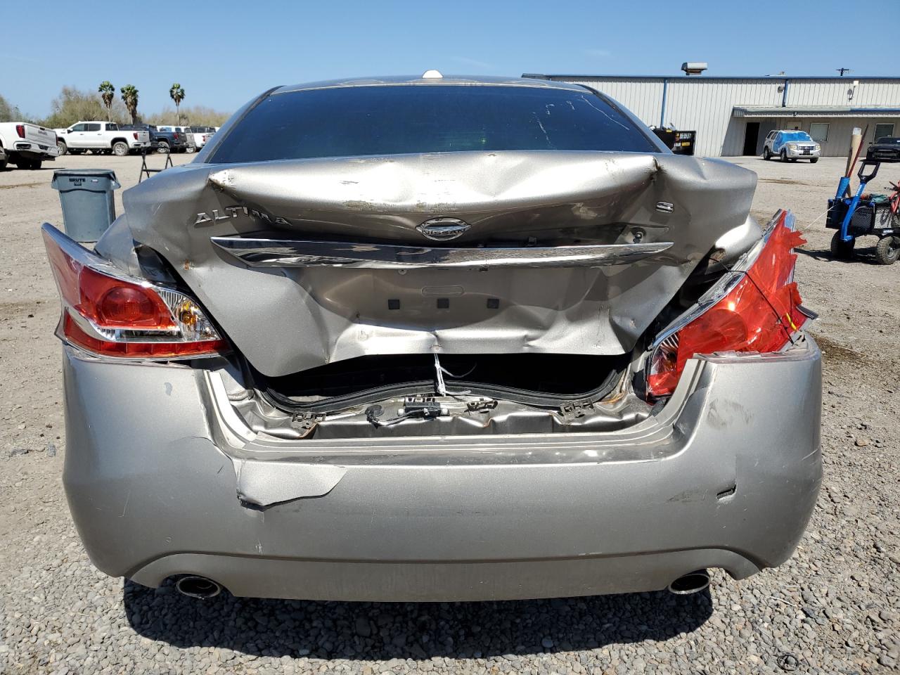 2015 Nissan Altima VIN 1N4AL3AP5FN308663 Copart auction photo, rear end damage thumbnail 6