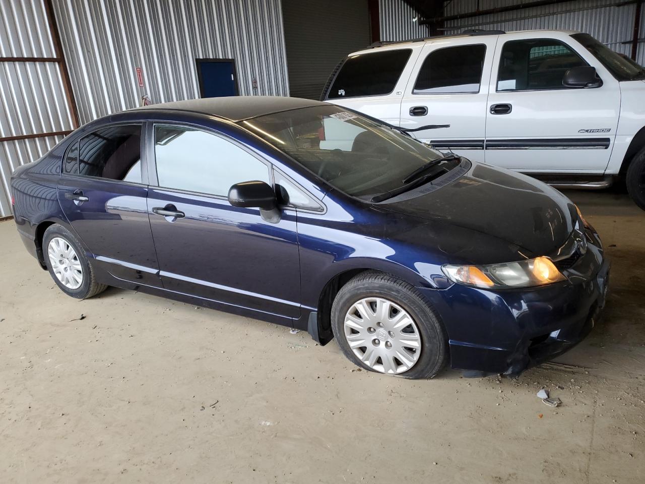 2010 Honda Civic VIN 2HGFA1F3XAH504746 Copart auction photo, side / front end damage thumbnail 4