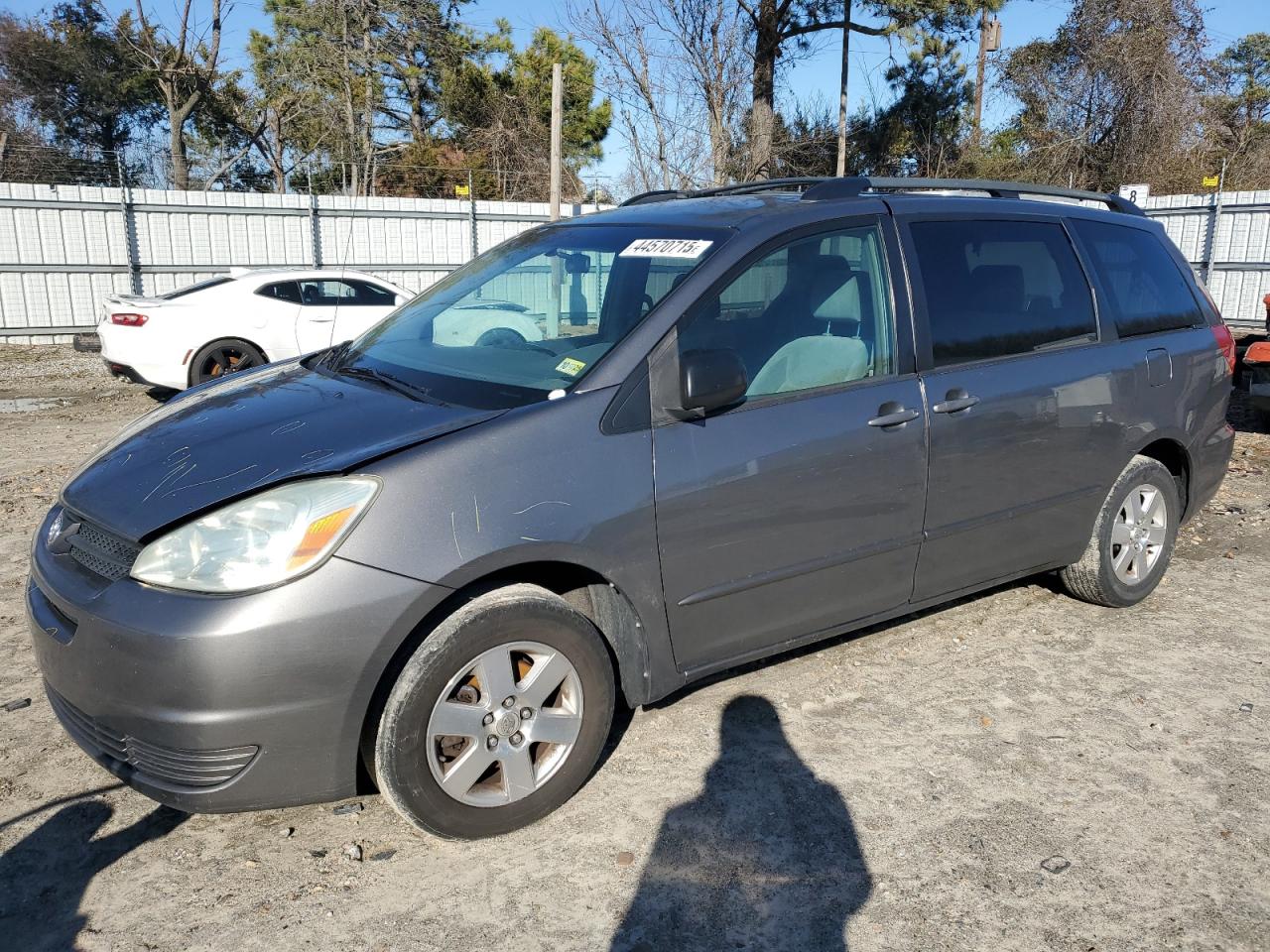 2004 Toyota Sienna VIN 5TDZA23C74S106020