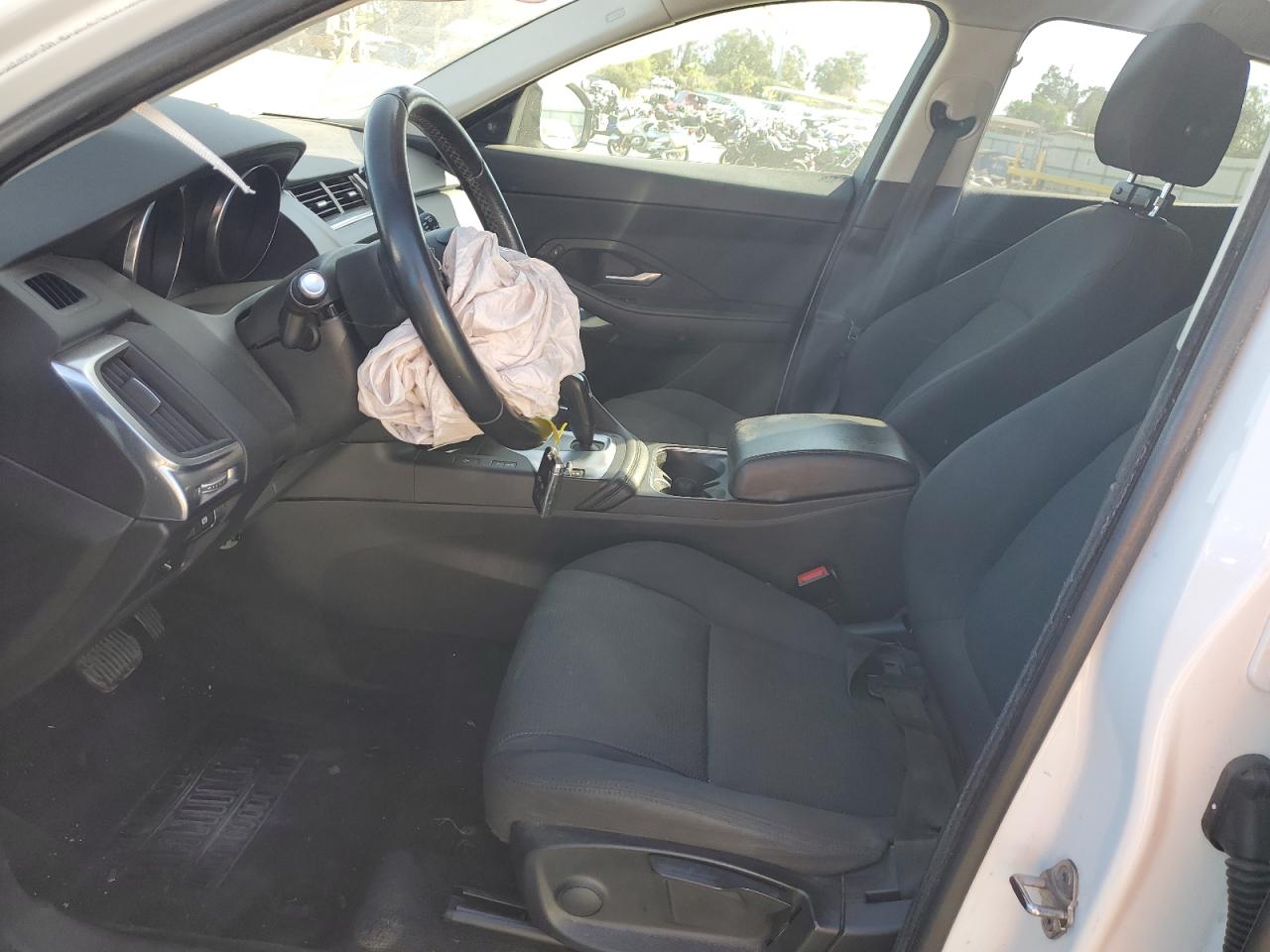 2019 Jaguar E-Pace VIN SADFK2FX6K1Z34802 Copart auction photo, front end / side damage thumbnail 7