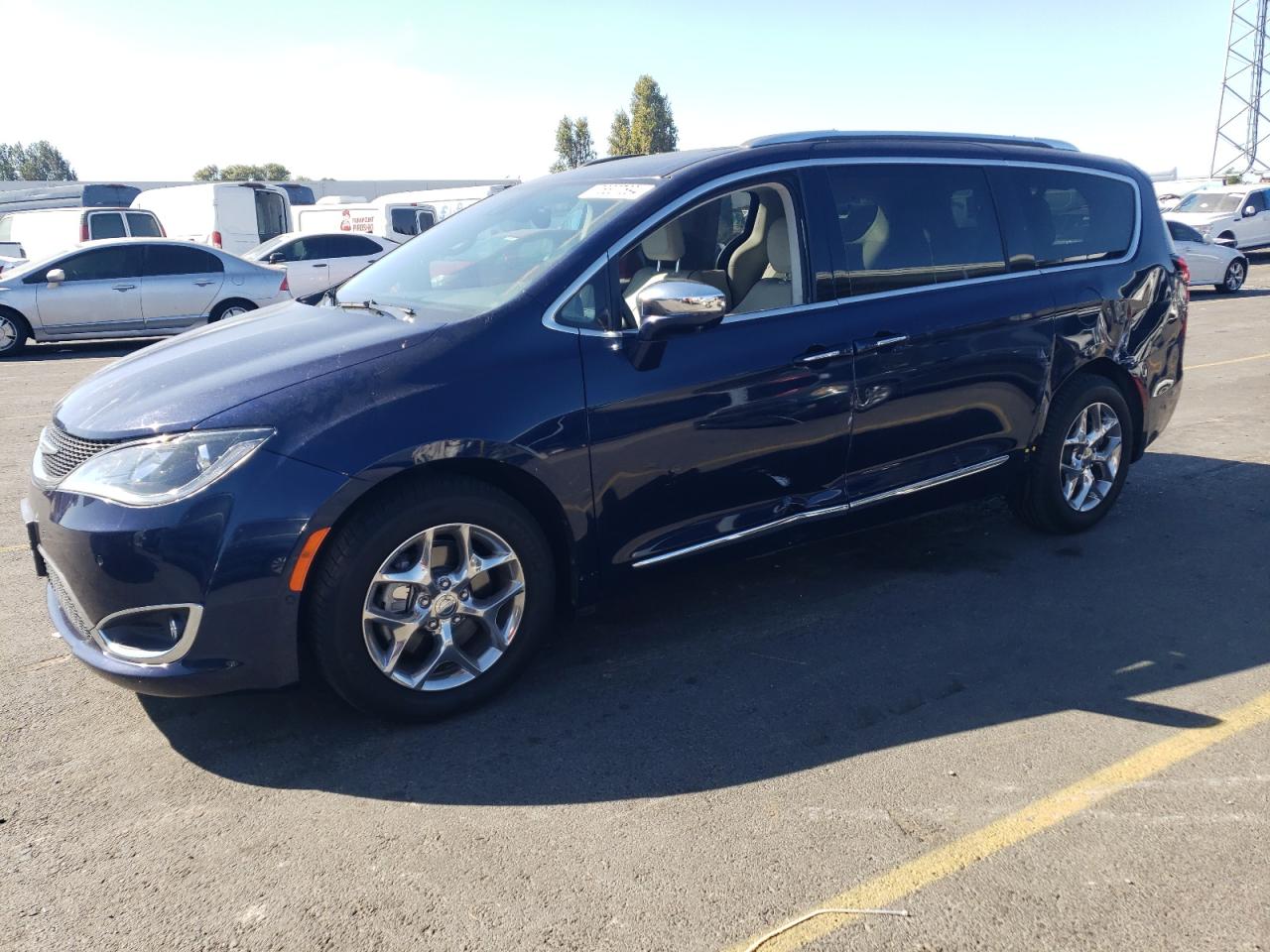 2017 Chrysler Pacifica VIN 2C4RC1GG5HR513186