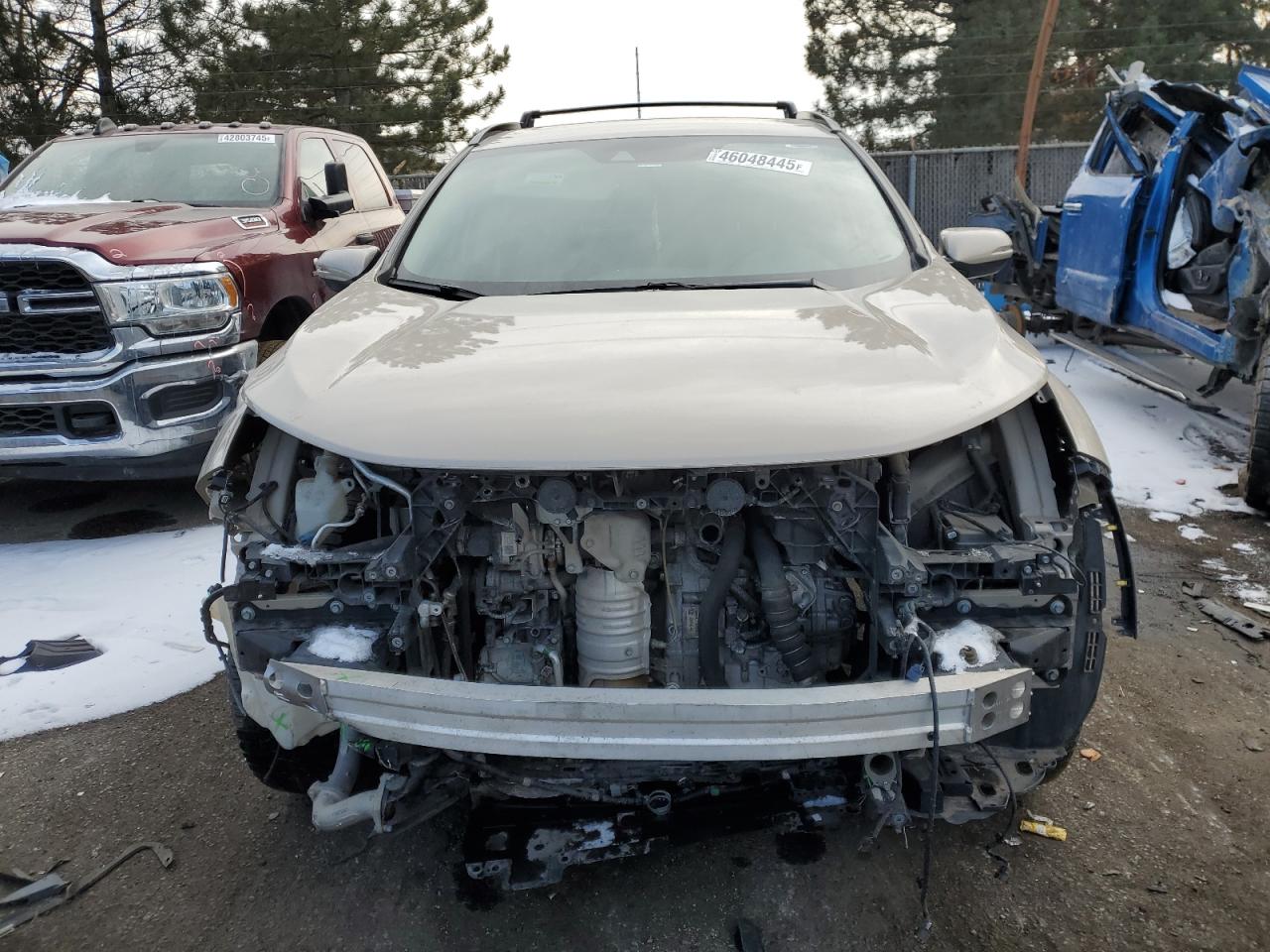 2018 Honda CR-V VIN 2HKRW2H89JH698317 Copart auction photo, front end damage thumbnail 5
