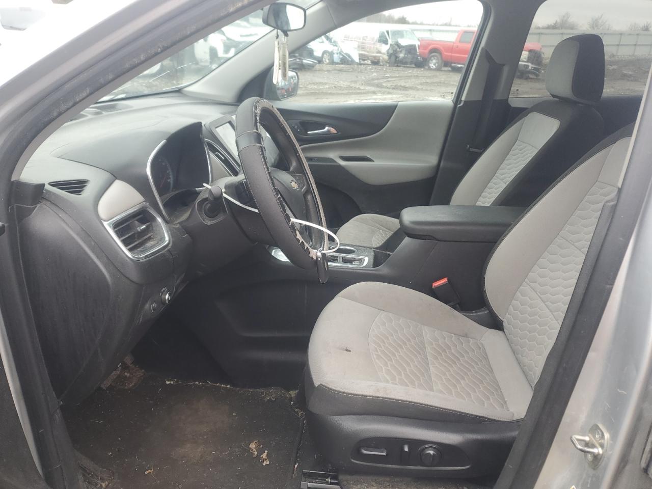 2019 Chevrolet Equinox VIN 3GNAXHEV4KS667627 Copart auction photo, front end damage thumbnail 7