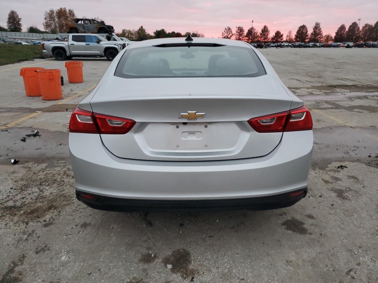 2017 Chevrolet Malibu VIN 1G1ZB5ST6HF288212 Copart auction photo, front end damage thumbnail 6
