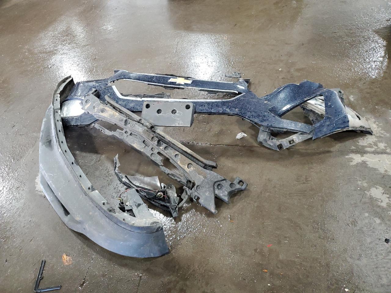 2016 Chevrolet Equinox VIN 2GNALCEK1G6327992 Copart auction photo, front end damage thumbnail 15