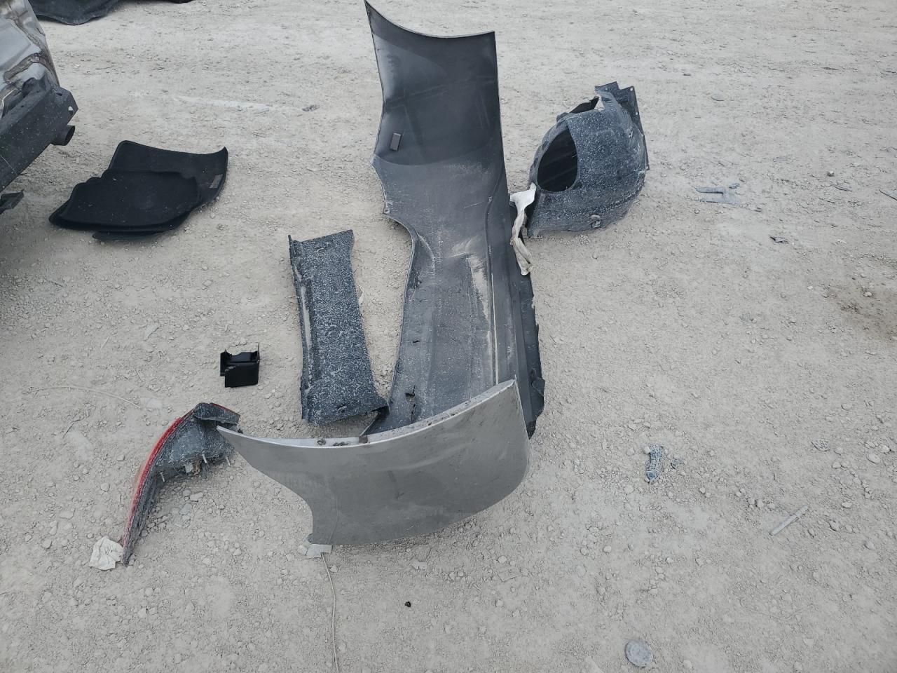 2018 Toyota Corolla VIN 5YFBURHE8JP815975 Copart auction photo, rear end damage thumbnail 12