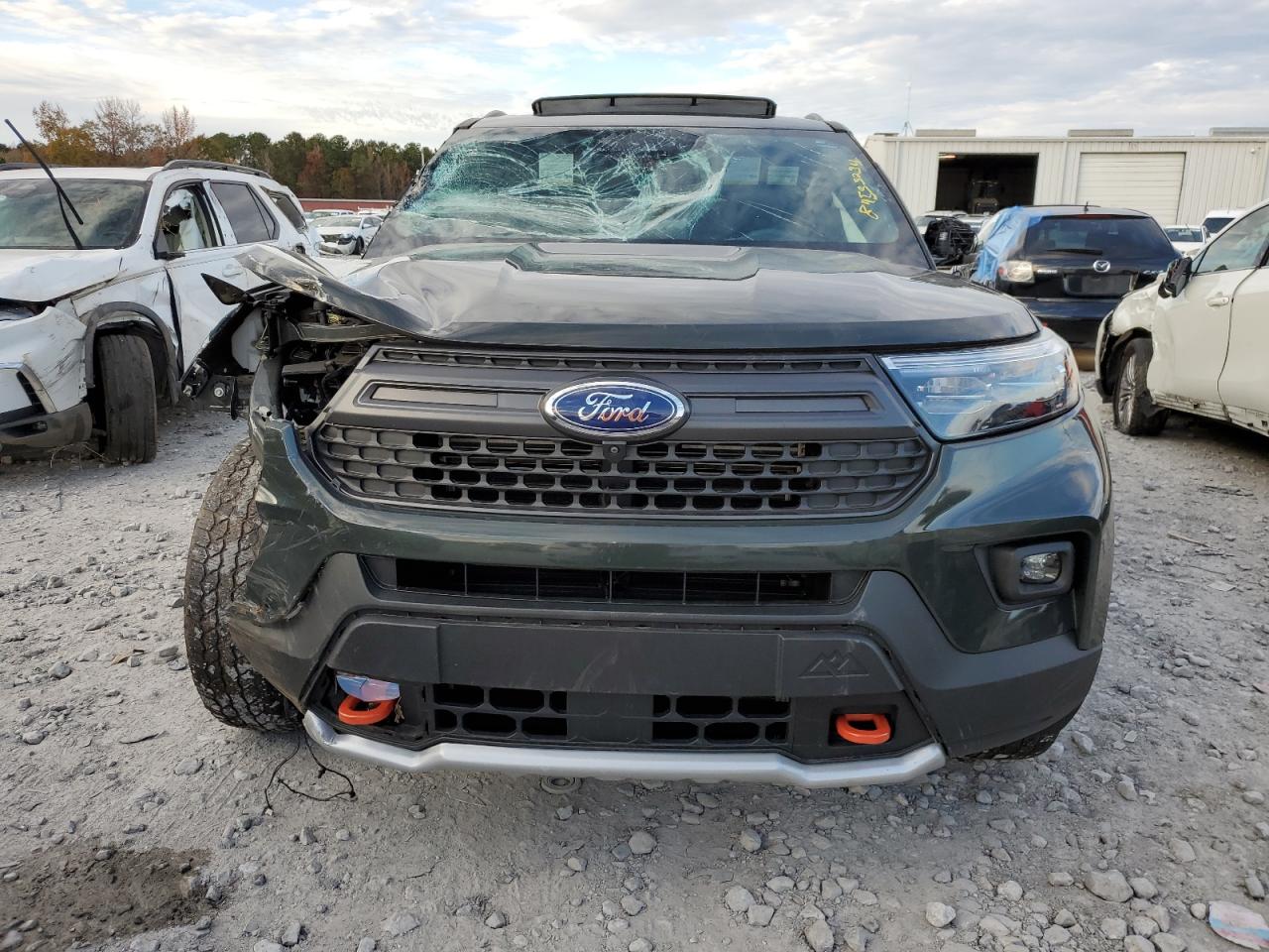 2021 Ford Explorer VIN 1FMSK8JH1MGC44710 Copart auction photo, all over damage thumbnail 5