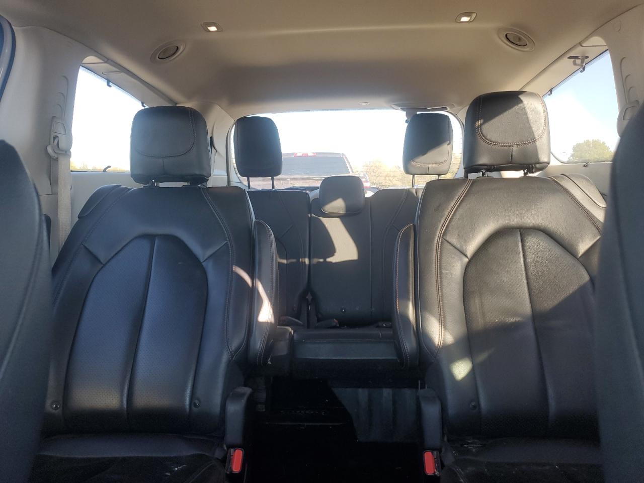 2019 Chrysler Pacifica VIN 2C4RC1BG0KR685785 Copart auction photo, front end damage thumbnail 10