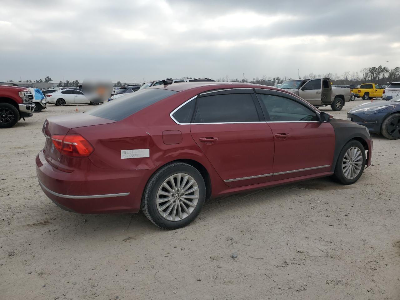 2016 Volkswagen Passat VIN 1VWBS7A35GC006984 Copart auction photo, side / front end damage thumbnail 3