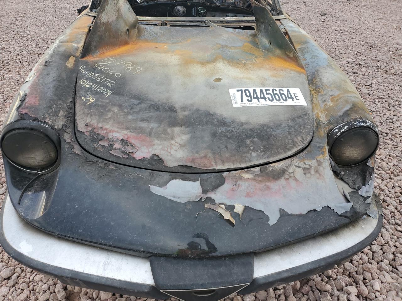 1988 Alfa Romeo Spider VIN ZARBA5585J1058172 Copart auction photo, burn damage thumbnail 11