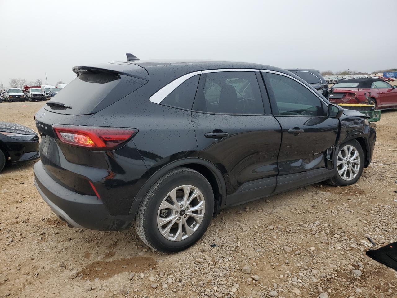 2023 Ford Escape VIN 1FMCU0GN9PUA53829 Copart auction photo, front end / side damage thumbnail 3