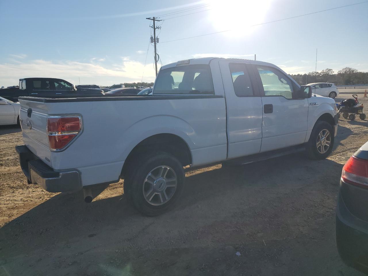 2012 Ford F-150 VIN 1FTFX1CF6CFA25448 Copart auction photo, minor dent/scratches damage thumbnail 3