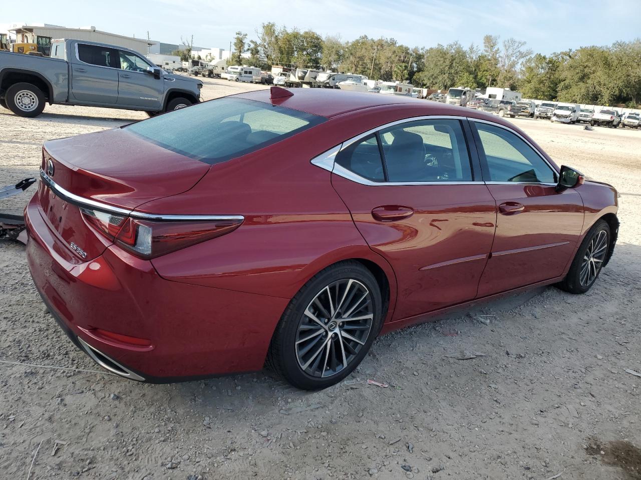 2024 Lexus ES VIN 58ADZ1B18RU166151 Copart auction photo, front end / minor dent/scratches damage thumbnail 3