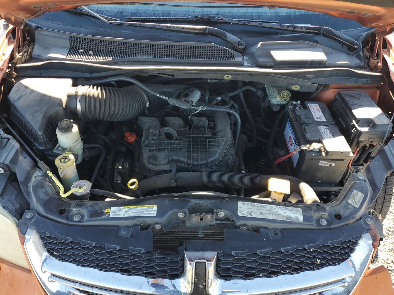 2011 Dodge Caravan VIN 2D4RN3DG6BR729052 Copart auction photo, front end / side damage thumbnail 12