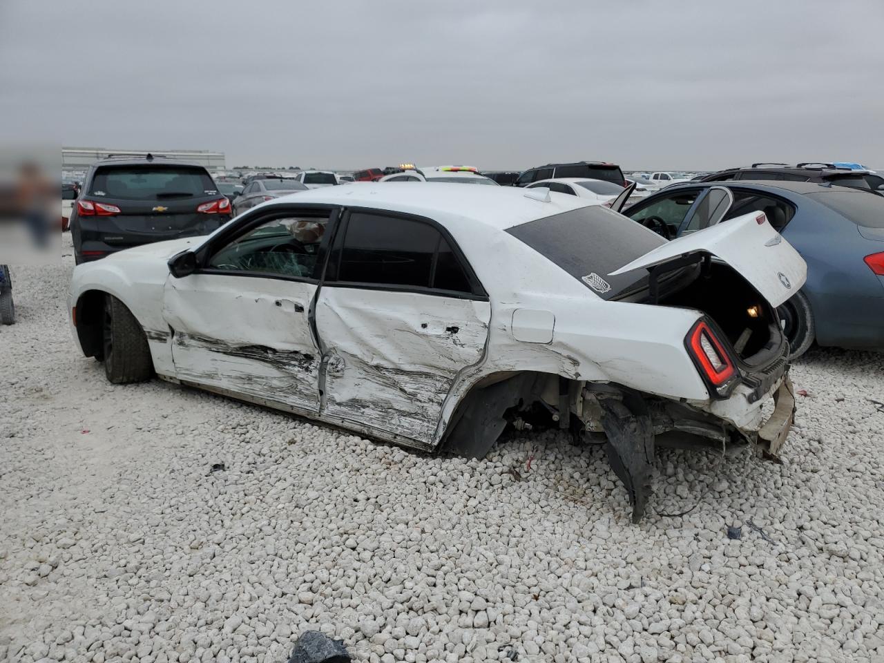 2018 Chrysler 300 VIN 2C3CCAAG4JH320414 Copart auction photo, all over damage thumbnail 2