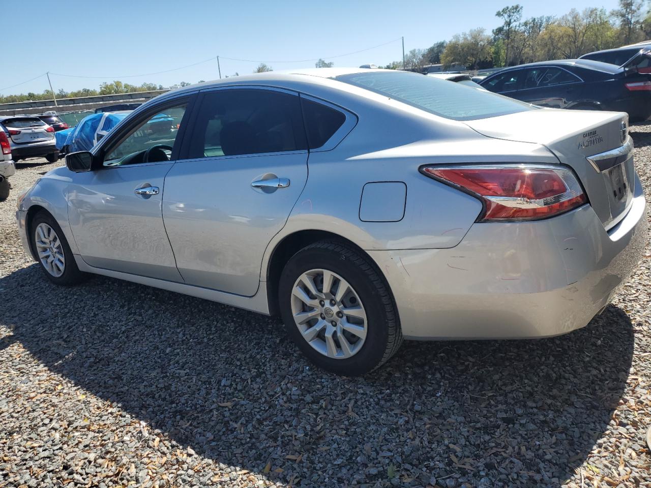 2015 Nissan Altima VIN 1N4AL3AP9FC142935 Copart auction photo, front end / side damage thumbnail 2