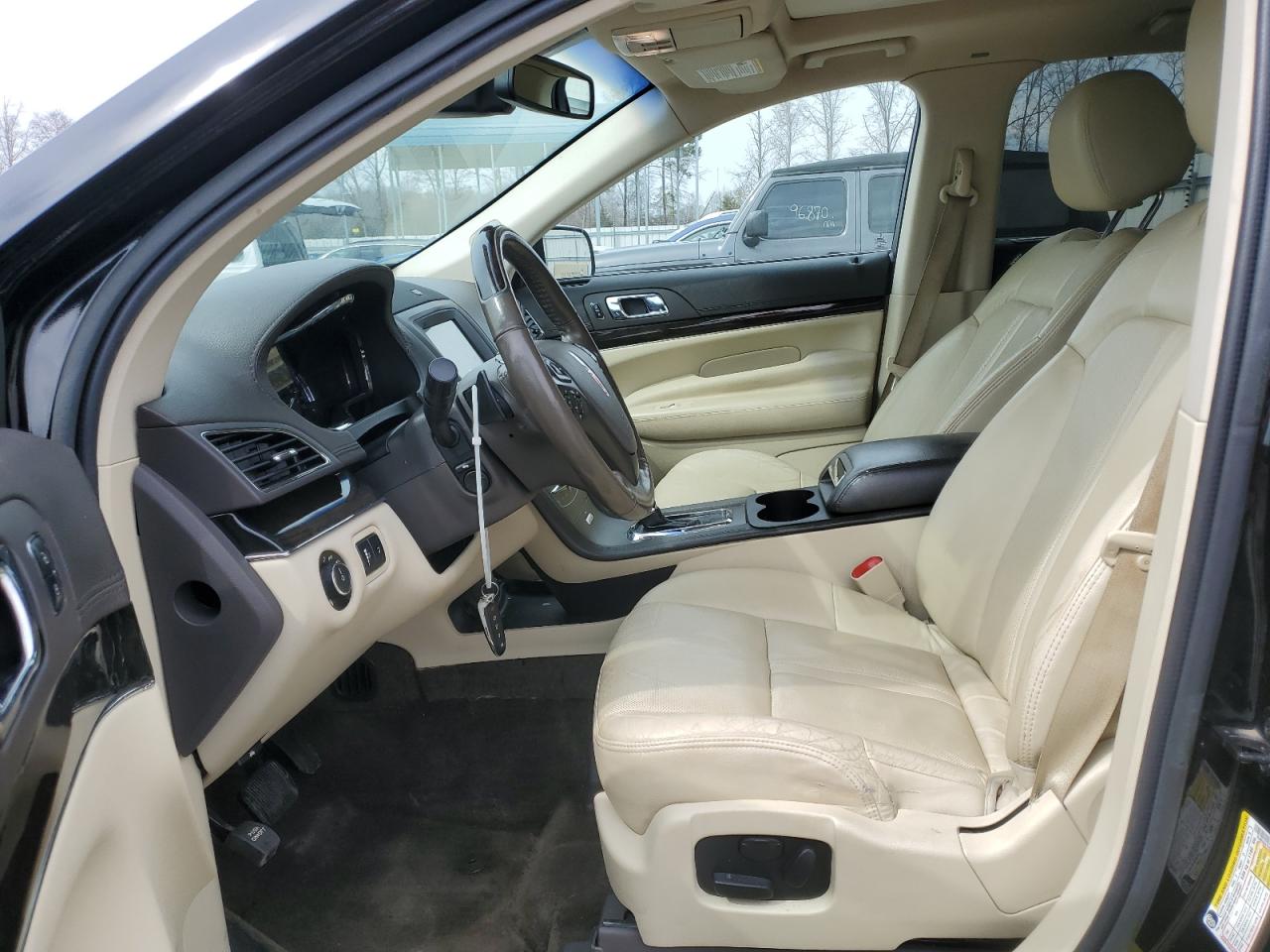 2016 Lincoln MKT VIN 2LMHJ5AT4GBL01904 Copart auction photo, front end damage thumbnail 7