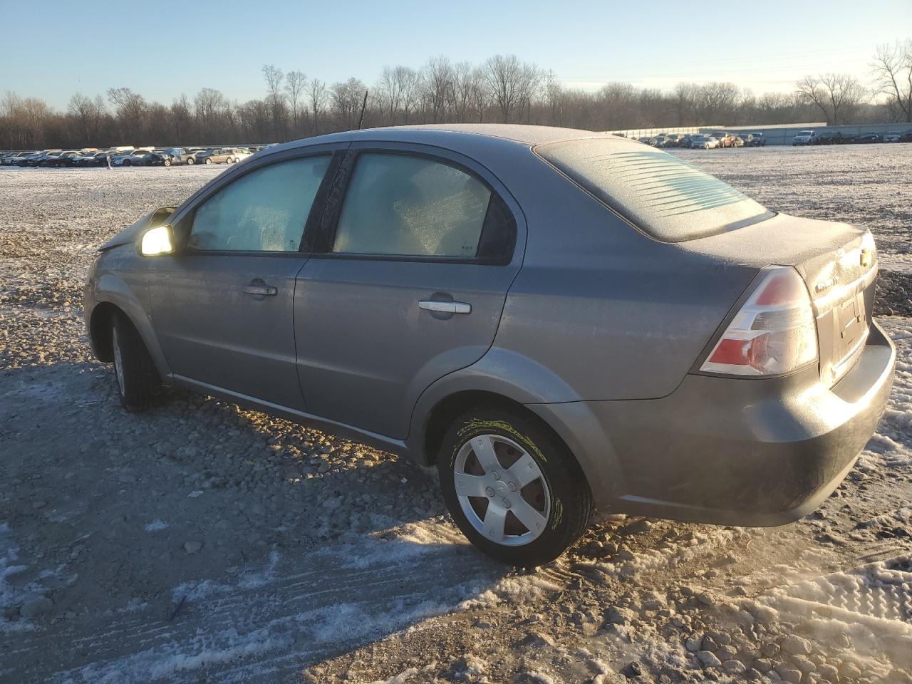 2009 Chevrolet Aveo VIN KL1TD56E39B608752 Copart auction photo, front end / undercarriage damage thumbnail 2