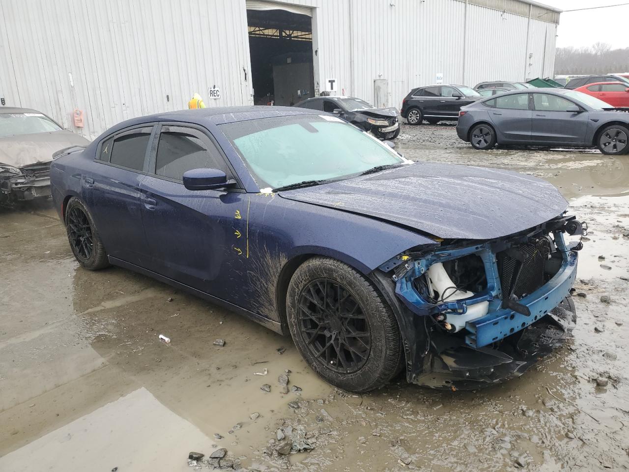 2015 Dodge Charger VIN 2C3CDXAT1FH748669 Copart auction photo, front end damage thumbnail 4