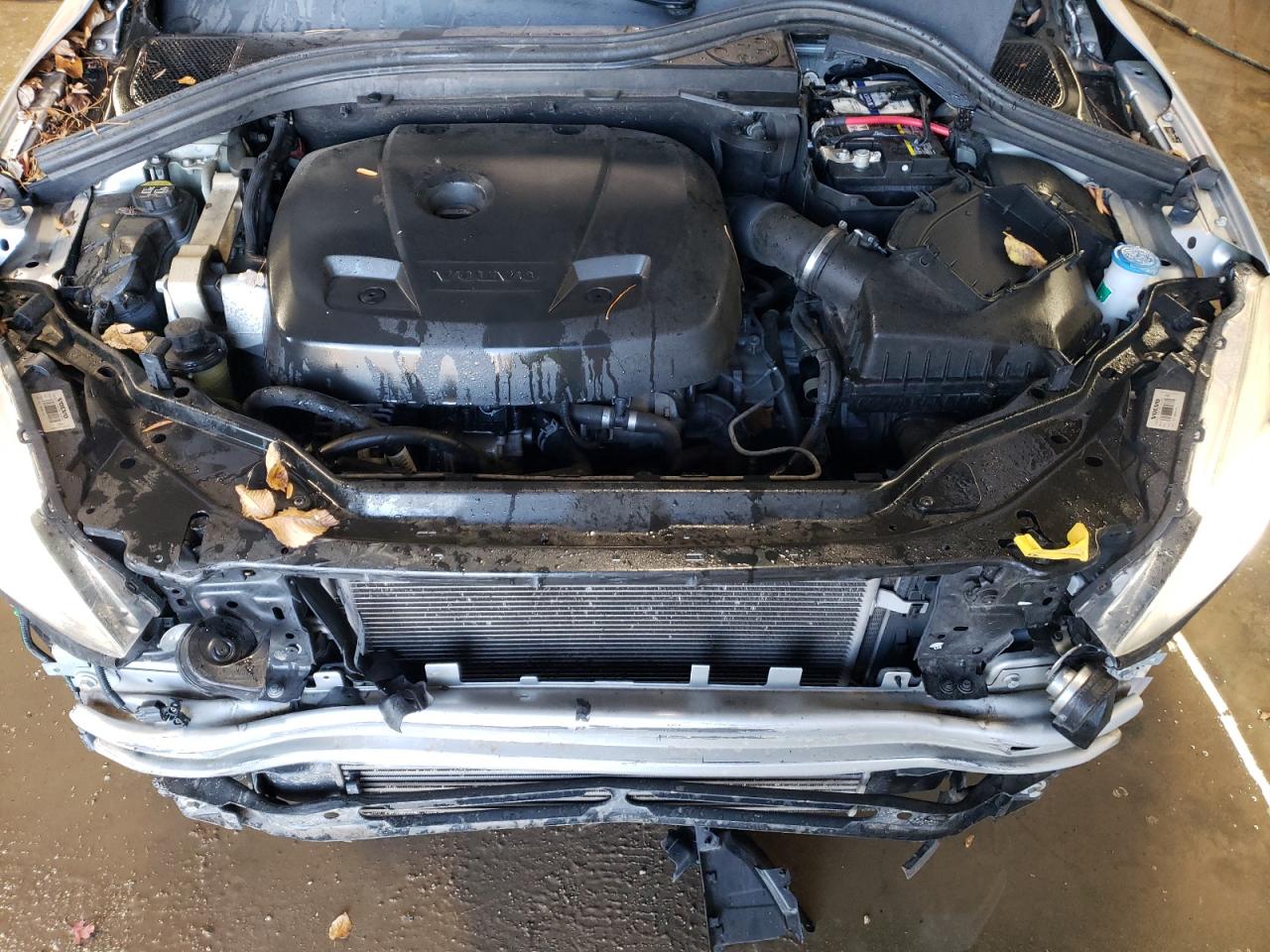 2017 Volvo XC60 VIN YV440MDU0H2194502 Copart auction photo, front end damage thumbnail 11