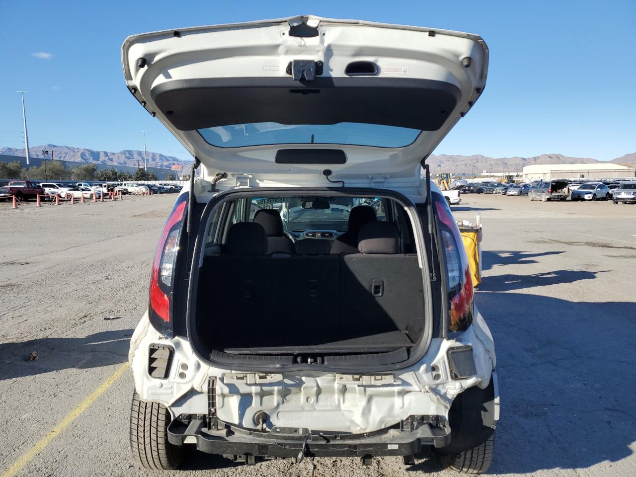 2018 KIA Soul VIN KNDJN2A24J7551705 Copart auction photo, rear end damage thumbnail 6