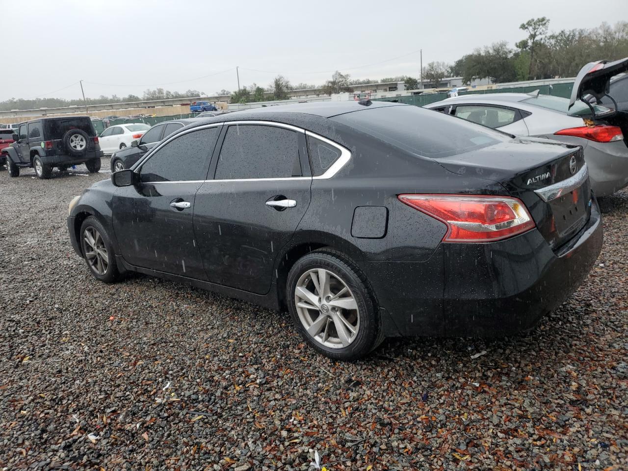 2013 Nissan Altima VIN 1N4AL3AP5DC147868 Copart auction photo, front end damage thumbnail 2