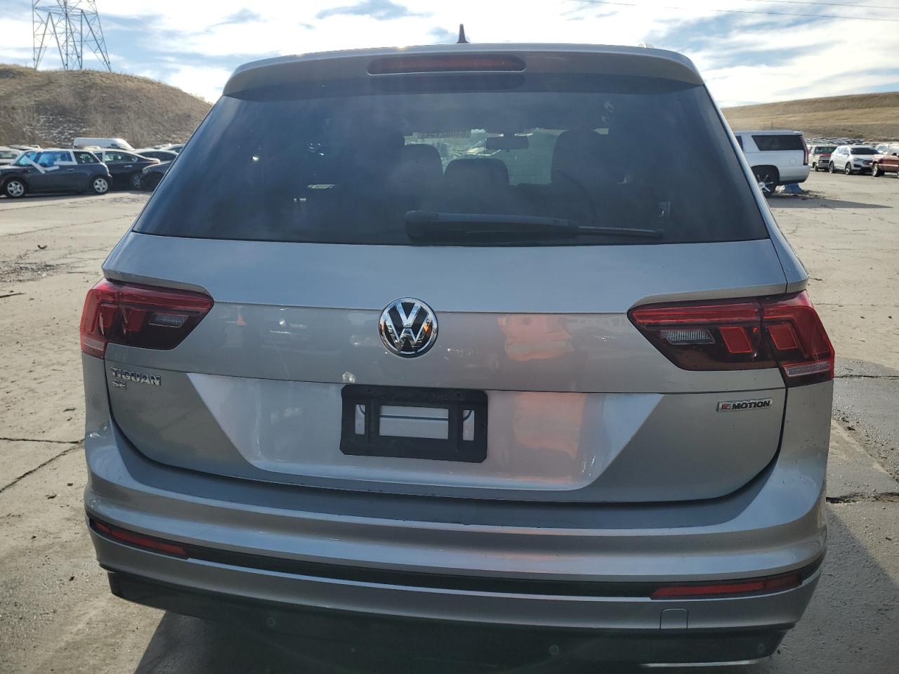 2020 Volkswagen Tiguan VIN 3VV2B7AX7LM155221 Copart auction photo, rear end / side damage thumbnail 6