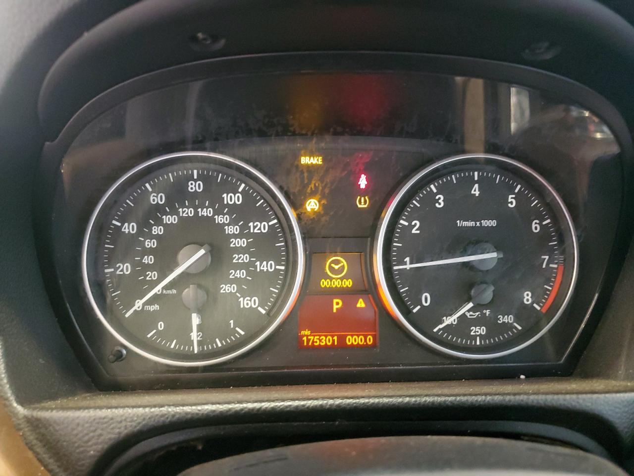 2008 BMW 3er VIN WBAWL13518PX17991 Copart auction photo, front end damage thumbnail 9