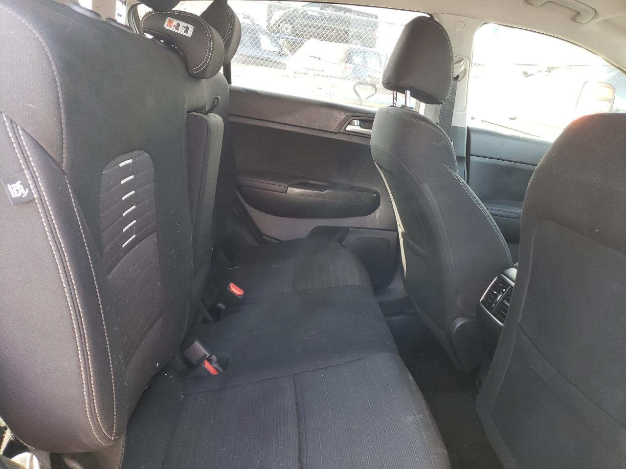 2017 KIA Sportage VIN KNDPMCAC6H7267322 Copart auction photo, stripped damage thumbnail 11