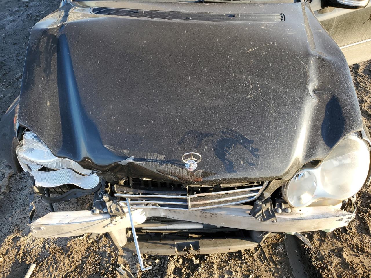 2007 Mercedes-Benz C-klasse VIN WDBRF52H97F933892 Copart auction photo, front end / mechanical damage thumbnail 12