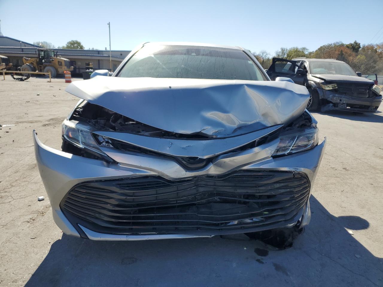 2019 Toyota Camry VIN 4T1B11HK9KU779410 Copart auction photo, front end damage thumbnail 5