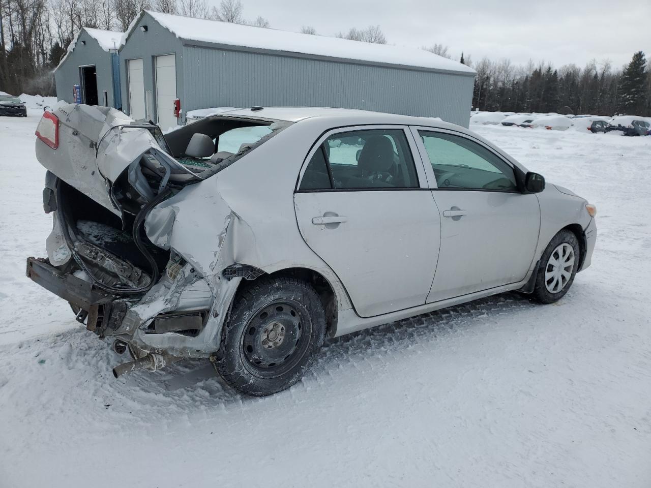 2013 Toyota Corolla VIN 2T1BU4EE3DC944749 Copart auction photo, rear end damage thumbnail 3