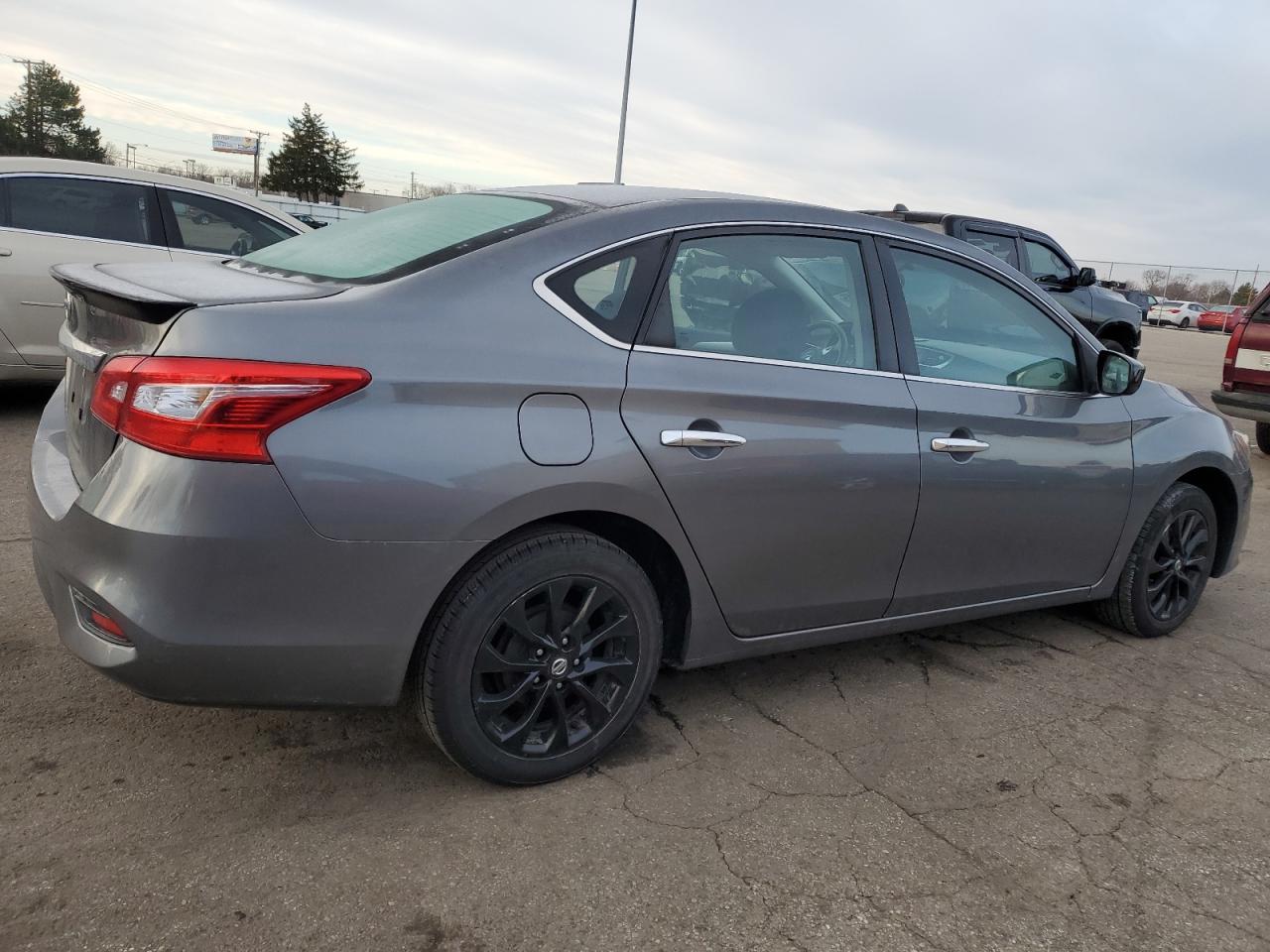 2018 Nissan Sentra VIN 3N1AB7AP7JY282828 Copart auction photo, front end / side damage thumbnail 3