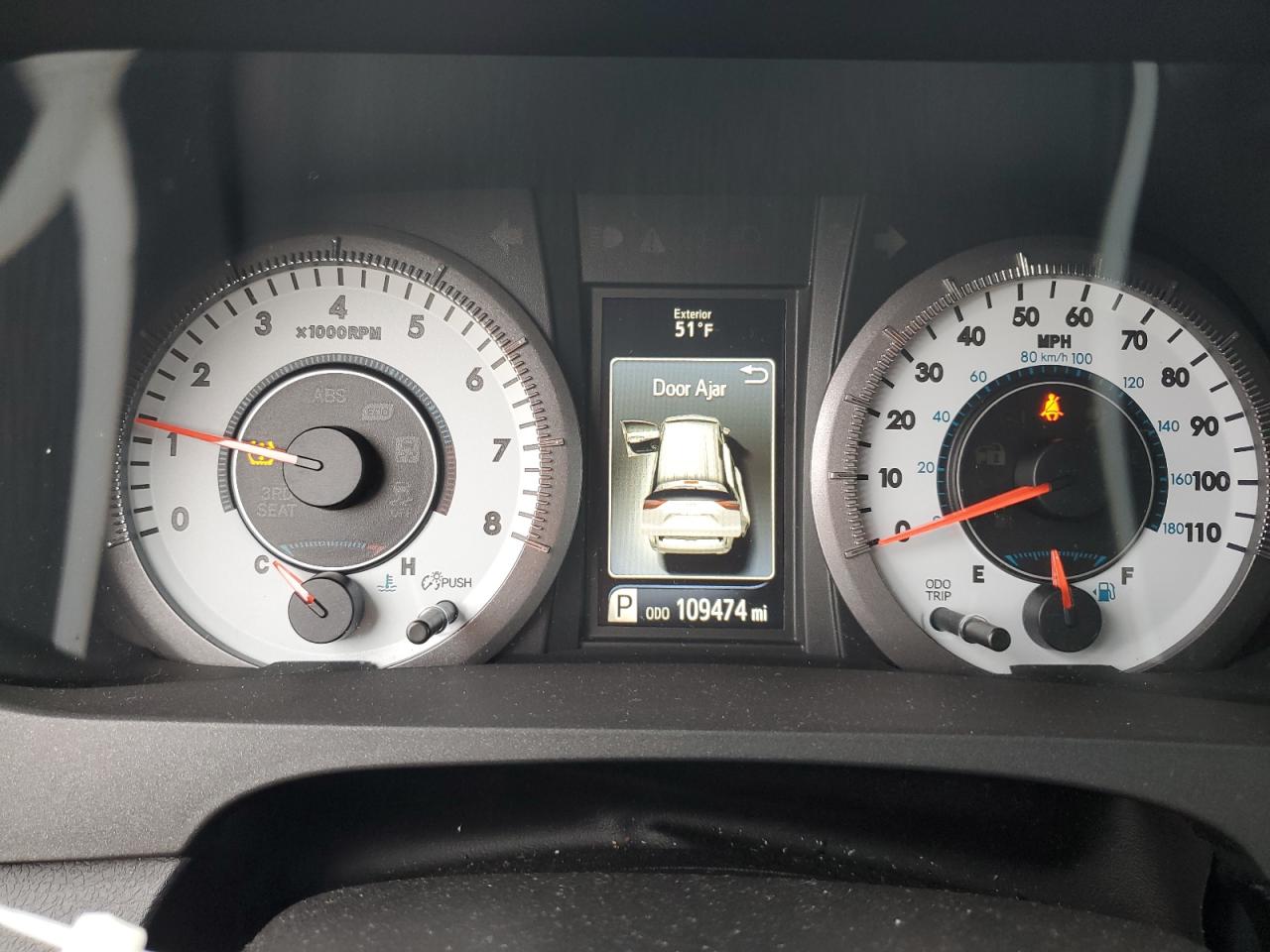 2018 Toyota Sienna VIN 5TDXZ3DC1JS928537 Copart auction photo, rear end / side damage thumbnail 9