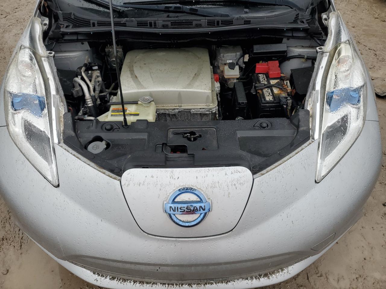 2016 Nissan Leaf VIN 1N4BZ0CP4GC306592 Copart auction photo, water/flood damage thumbnail 11