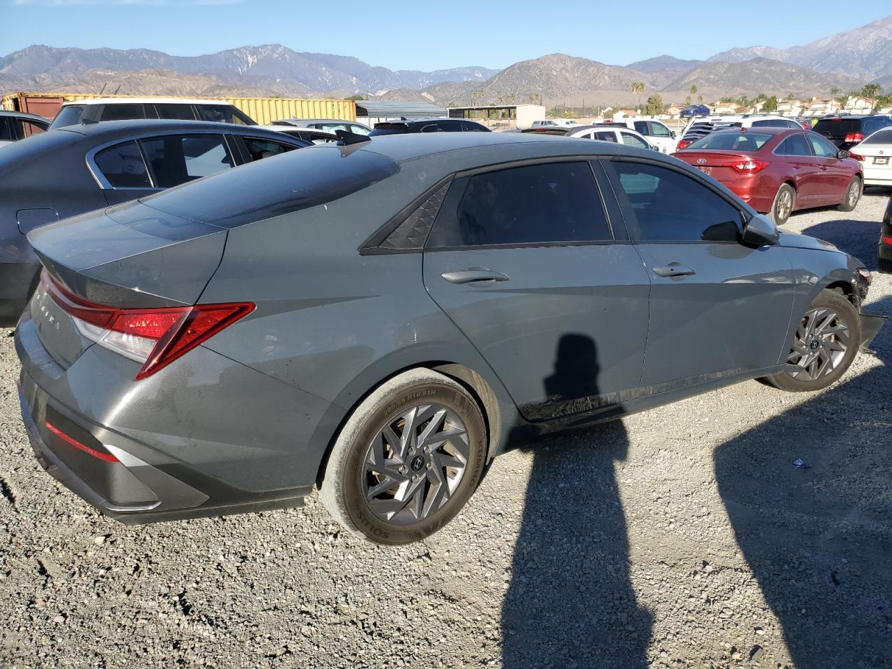 2024 Hyundai Elantra VIN KMHLM4DG1RU698619 Copart auction photo, front end damage thumbnail 3