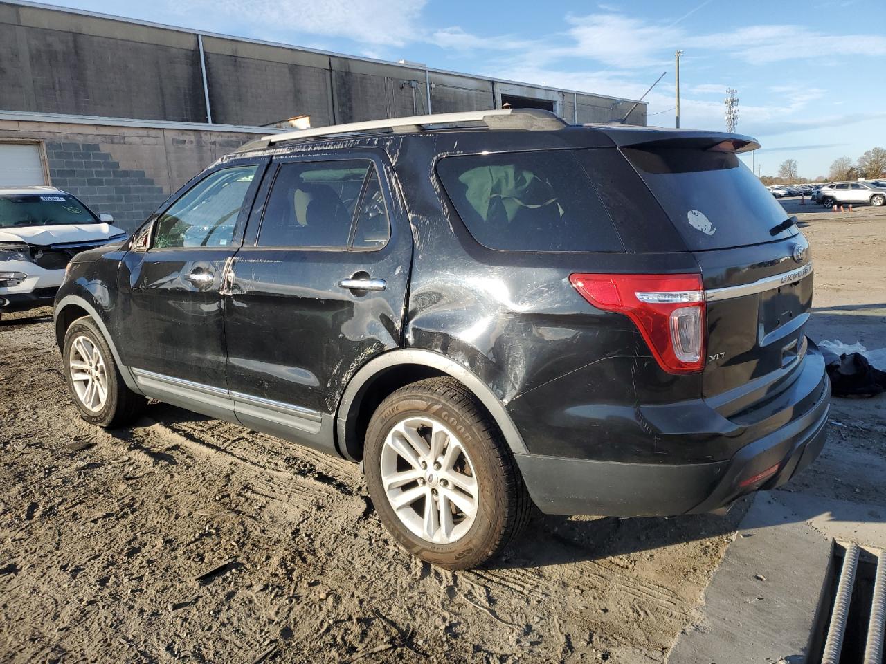 2012 Ford Explorer VIN 1FMHK8D84CGA16219 Copart auction photo, all over damage thumbnail 2