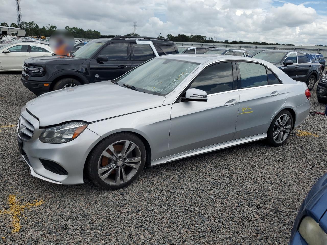 2014 Mercedes-Benz E-klasse VIN WDDHF5KBXEA777757