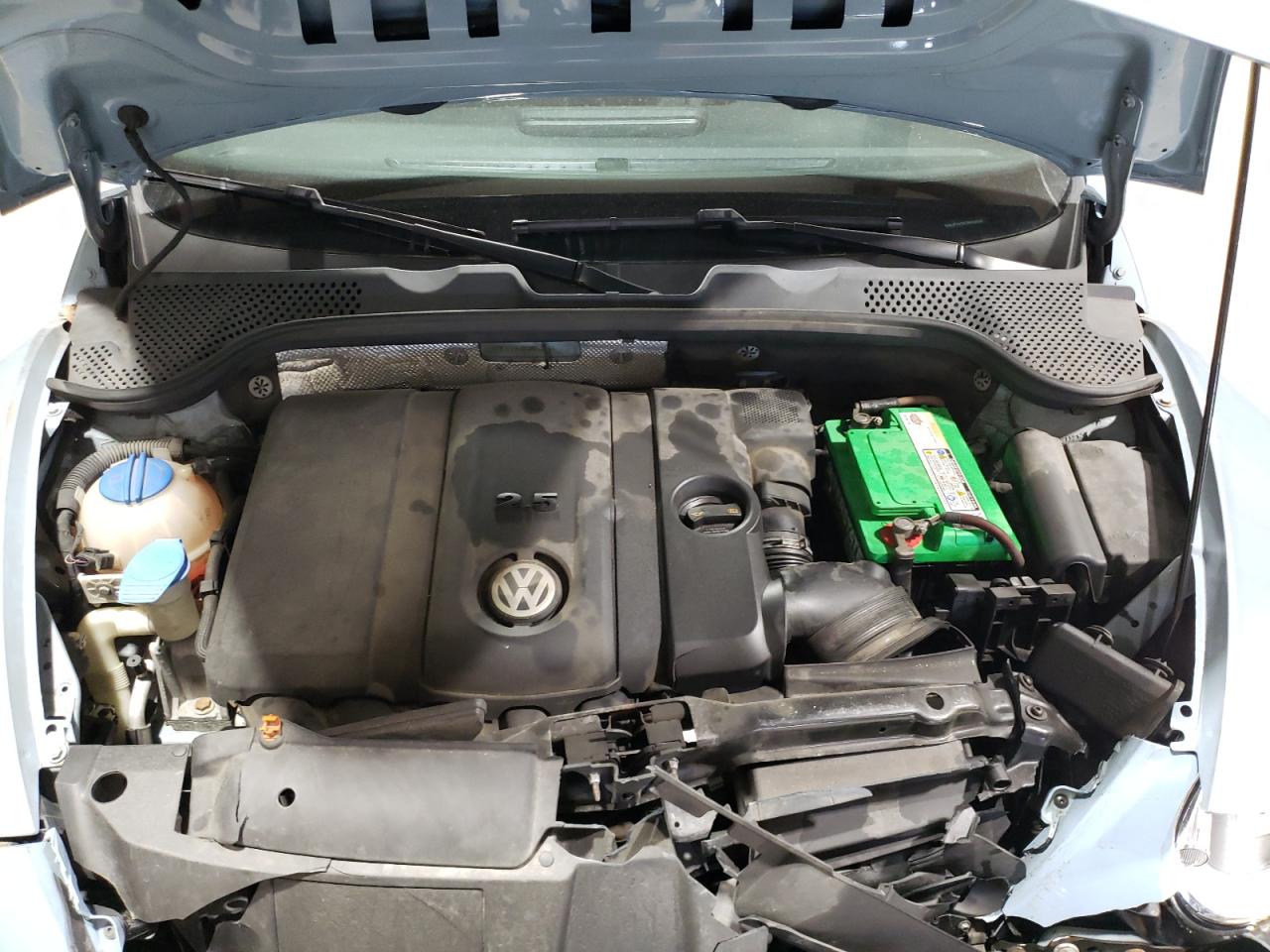 2012 Volkswagen Beetle VIN 3VWJP7ATXCM653046 Copart auction photo, front end damage thumbnail 13