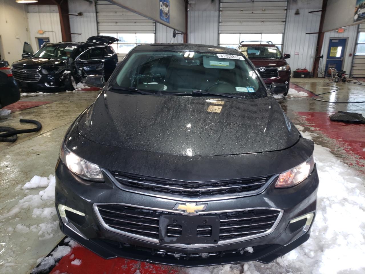 2017 Chevrolet Malibu VIN 1G1ZE5ST4HF135576 Copart auction photo, front end damage thumbnail 5
