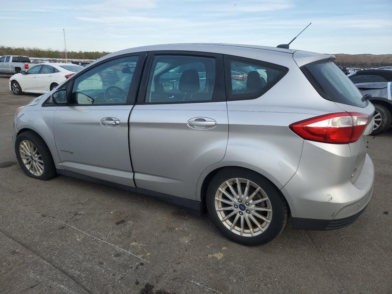 2014 Ford C-MAX VIN 1FADP5AU3EL501973 Copart auction photo, rear end / minor dent/scratches damage thumbnail 2