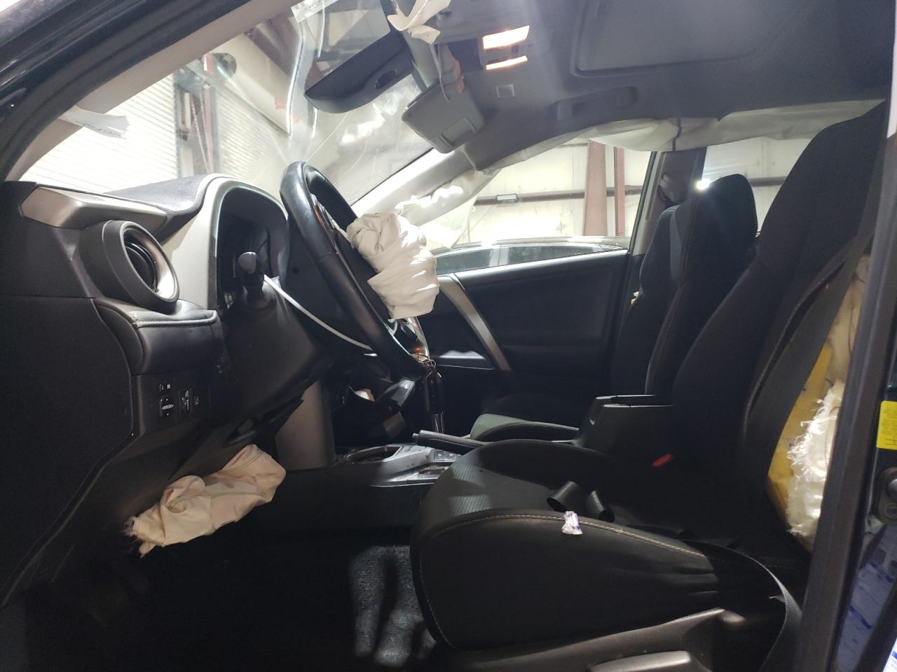 2017 Toyota RAV 4 VIN 2T3RFREV5HW620929 Copart auction photo, front end / hail damage thumbnail 7