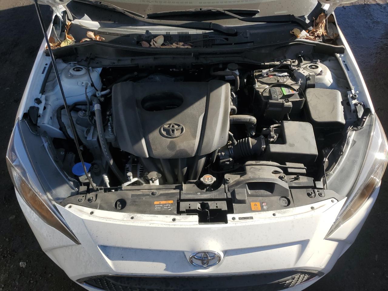 2020 Toyota Yaris VIN 3MYDLBYV7LY716474 Copart auction photo, side damage thumbnail 13
