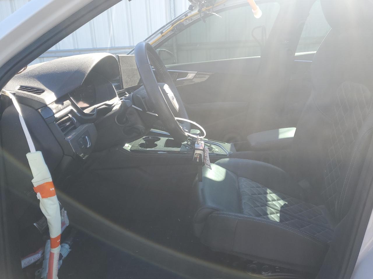 2020 Audi RS4 VIN WAUC4AF4XLA039076 Copart auction photo, all over damage thumbnail 7