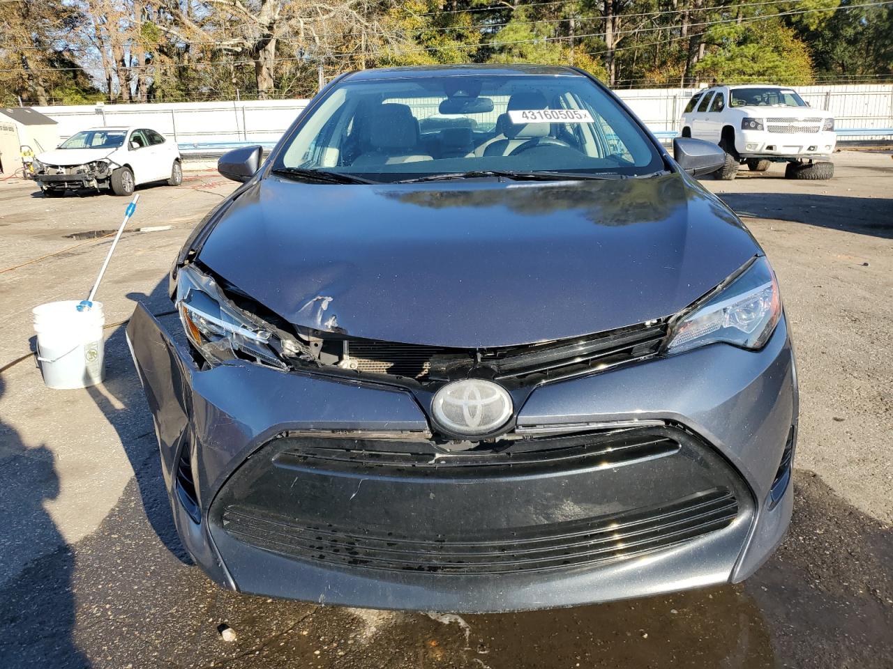 2018 Toyota Corolla VIN 5YFBURHEXJP742723 Copart auction photo, front end / side damage thumbnail 5